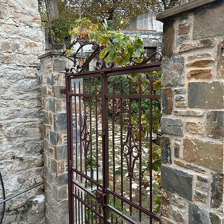 Νόνη Miléai Exterior foto
