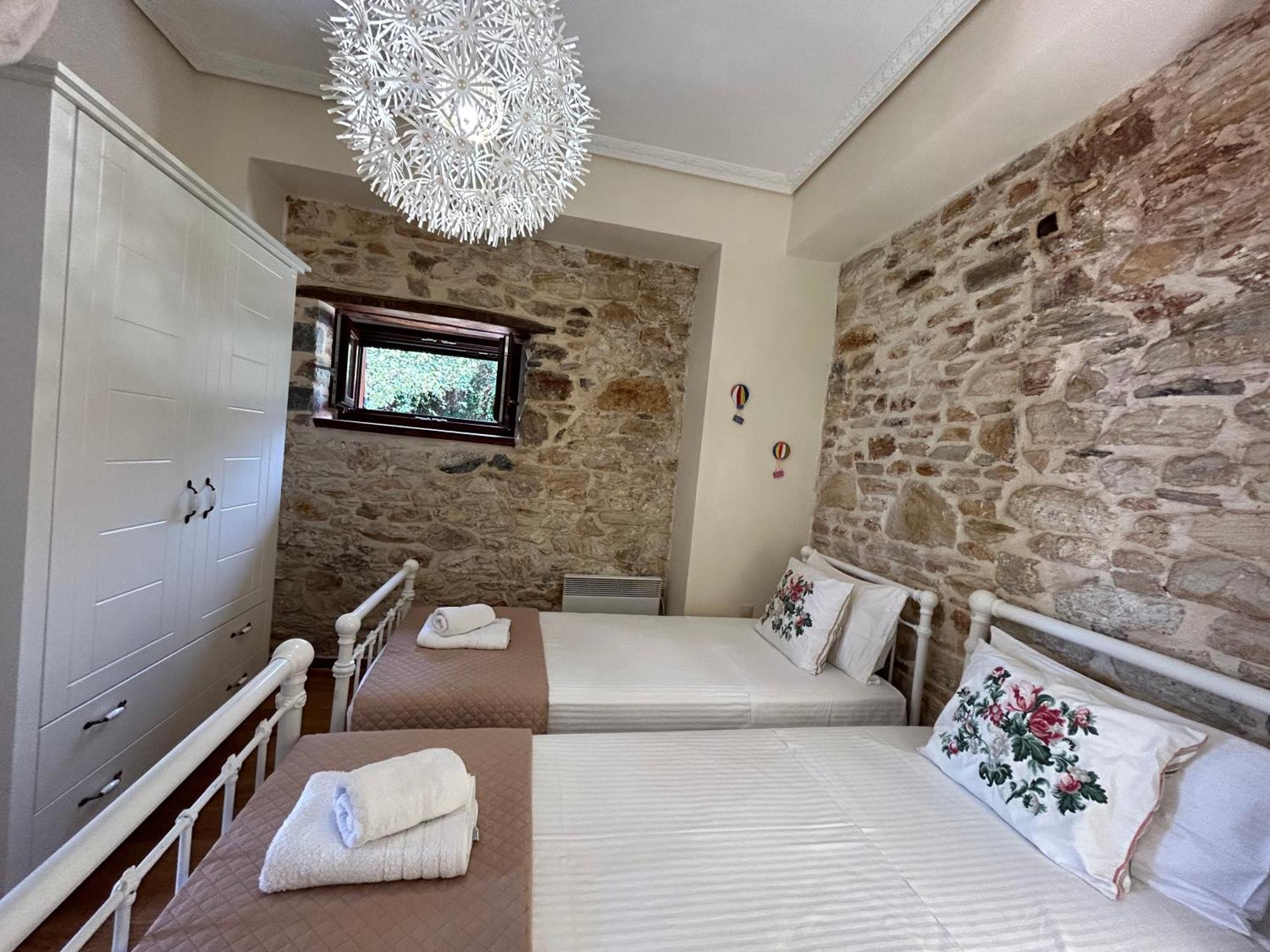 Νόνη Miléai Exterior foto